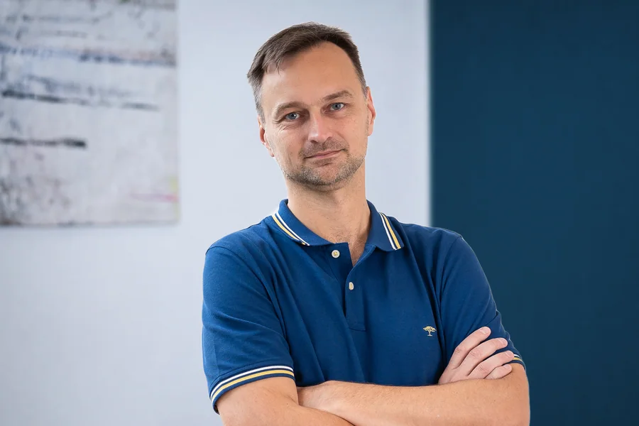 Dr. med. univ. (H) Endre Nadudvari